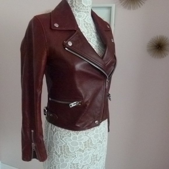 Coach Jackets & Blazers - LKNW Burgandy Coach Leather crop jacket moto adorb flawless 0